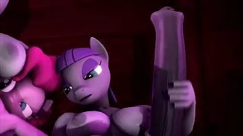 Play Pinkie pie with family and friends compilation