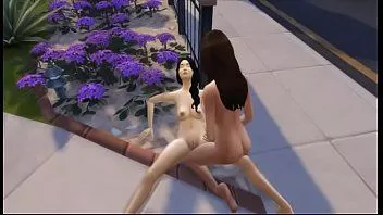 play مثليات قرنية لعق كس في الحديقة ويمارس الجنس مع بعضها البعض بشدة