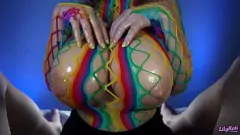 Odtwórz Busty Hentai Obsessed Babe nie może mieć wystarczającej ilości spermy! - Intensywne titfuck Lilykoti!